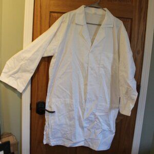 Solid White Lab Coat - Size Large - W/ Front Pockets